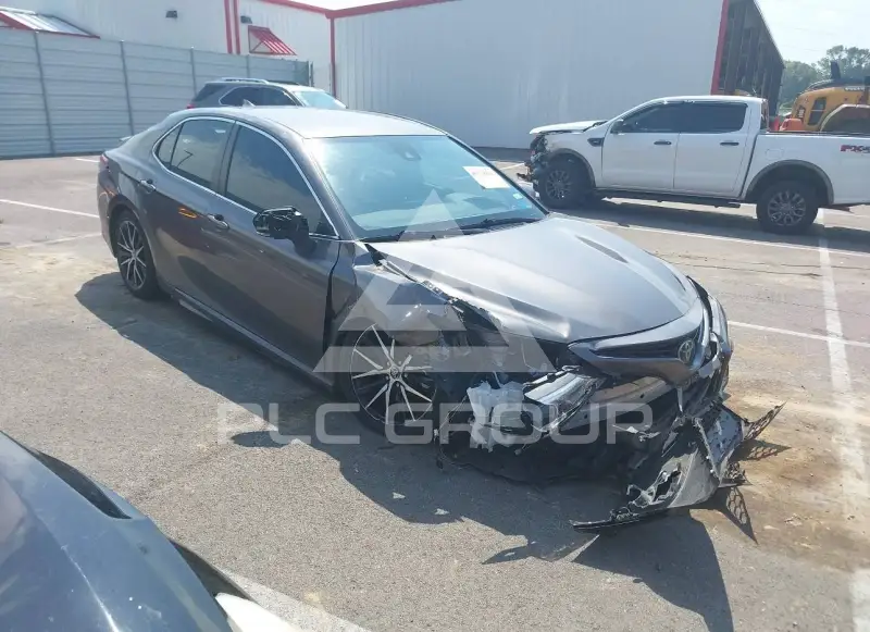 2022 Toyota CAMRY фото