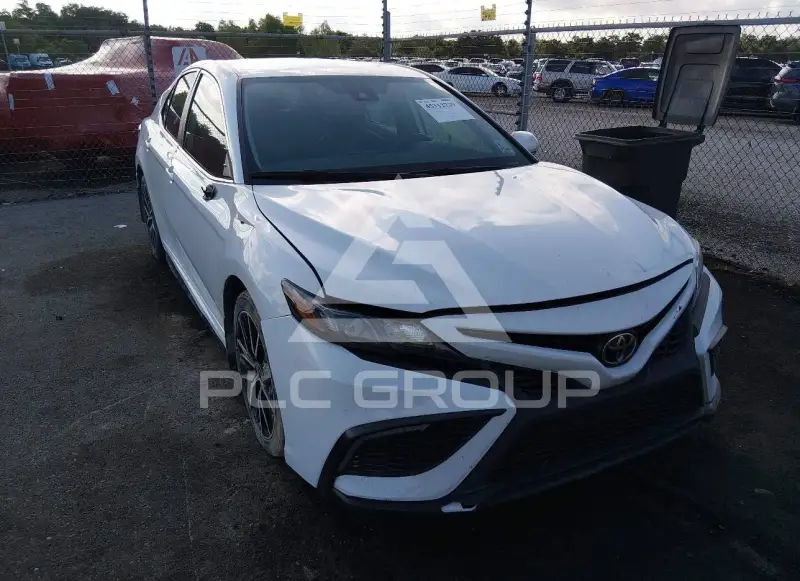 2022 Toyota CAMRY фото