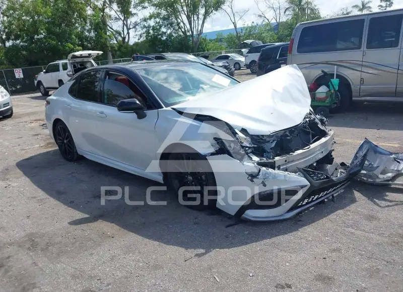 2022 Toyota CAMRY фото