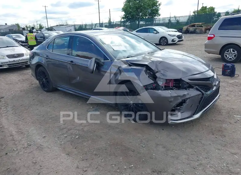 2022 Toyota CAMRY фото