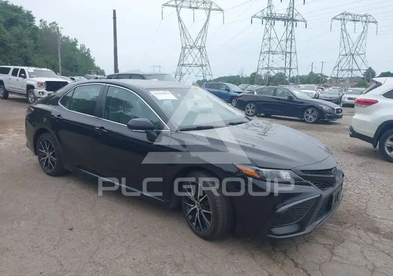 2022 Toyota CAMRY фото