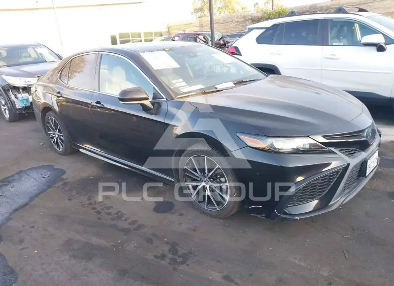 2022 Toyota CAMRY фото