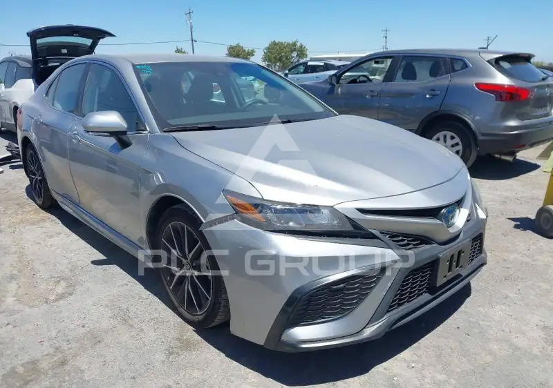 2022 Toyota CAMRY фото