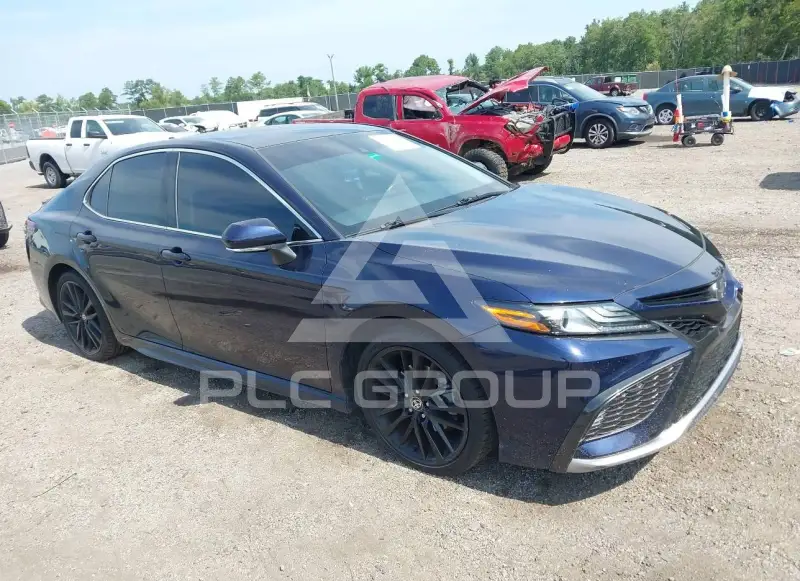 2022 Toyota CAMRY фото