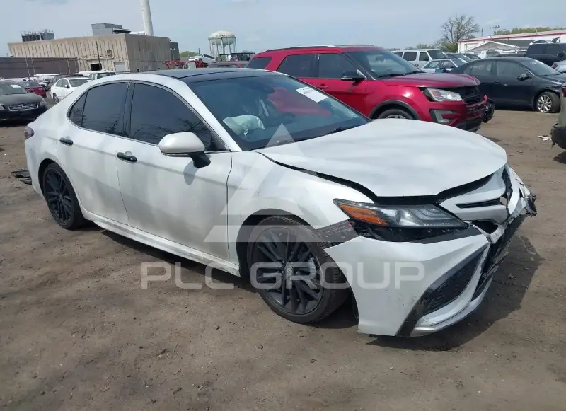 2022 Toyota CAMRY фото