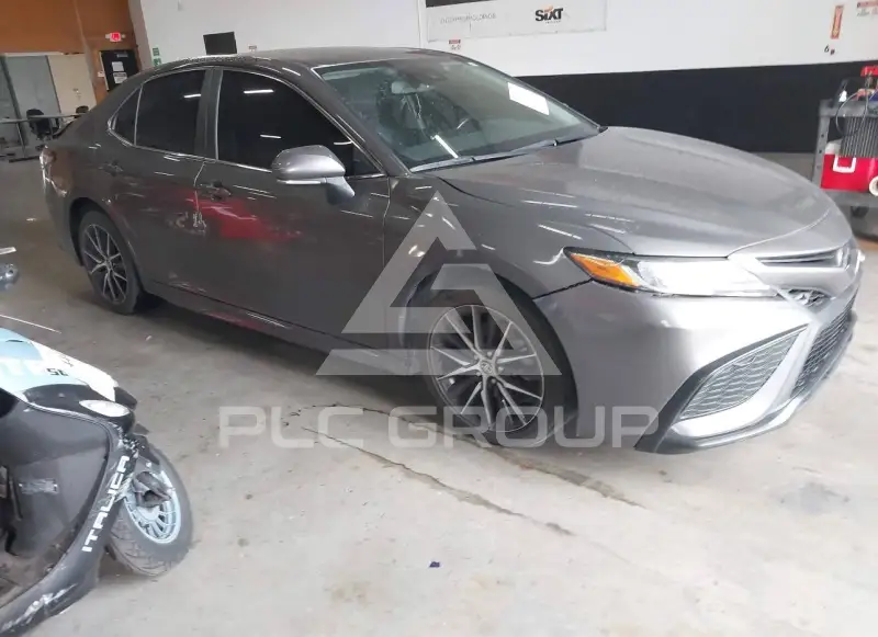 2022 Toyota CAMRY photo