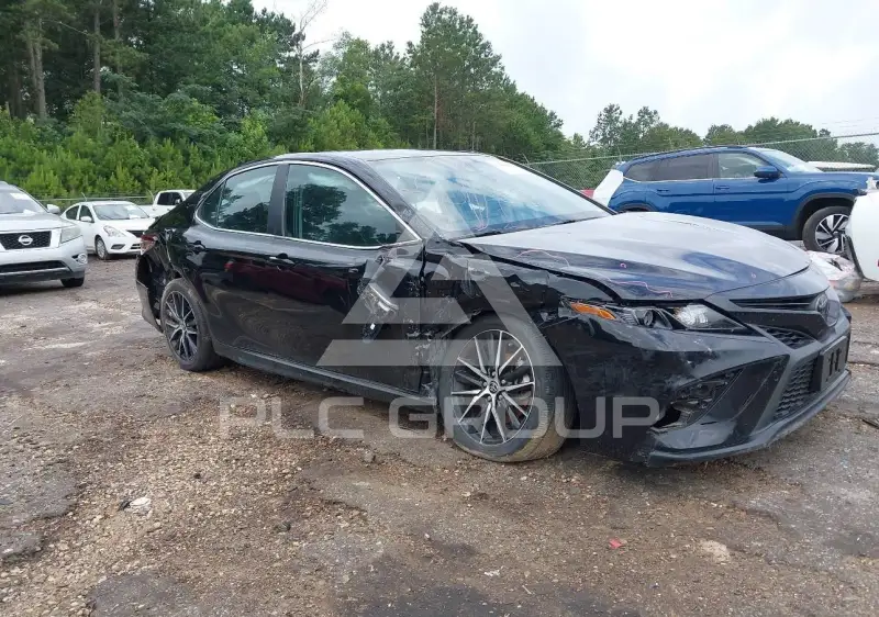2022 Toyota CAMRY фото