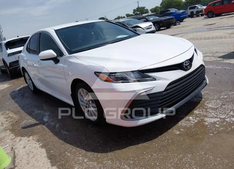 2022 Toyota CAMRY фото