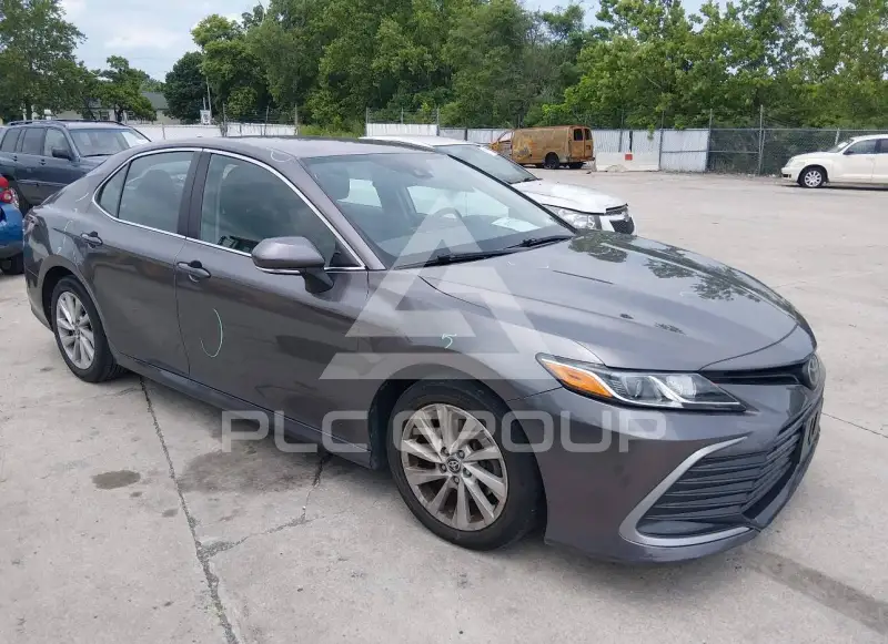 2022 Toyota CAMRY фото