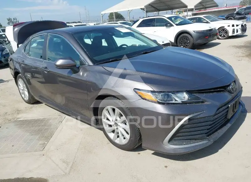 2022 Toyota CAMRY фото