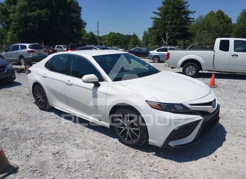 2022 Toyota CAMRY фото