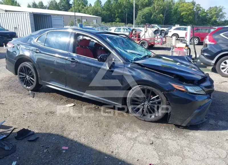 2022 Toyota CAMRY фото