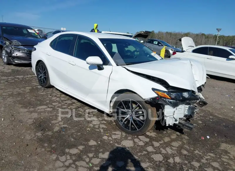 2022 Toyota CAMRY фото