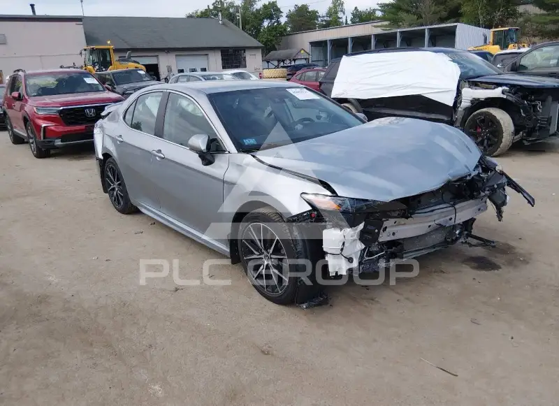 2022 Toyota CAMRY фото