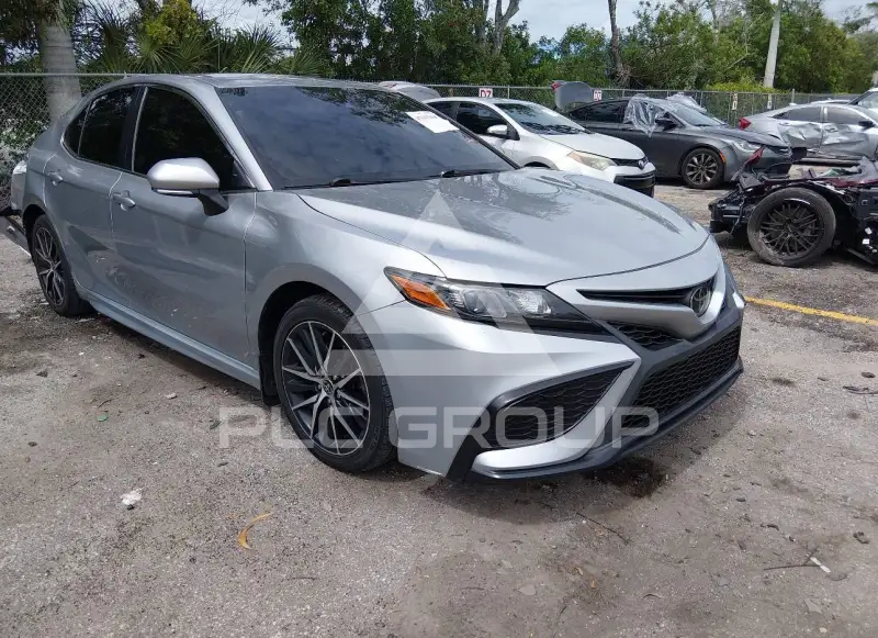 2022 Toyota CAMRY фото