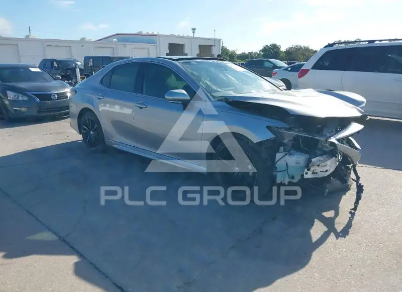 2022 Toyota CAMRY фото