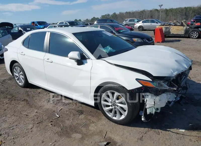 2022 Toyota CAMRY фото