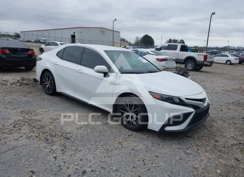 2022 Toyota CAMRY фото