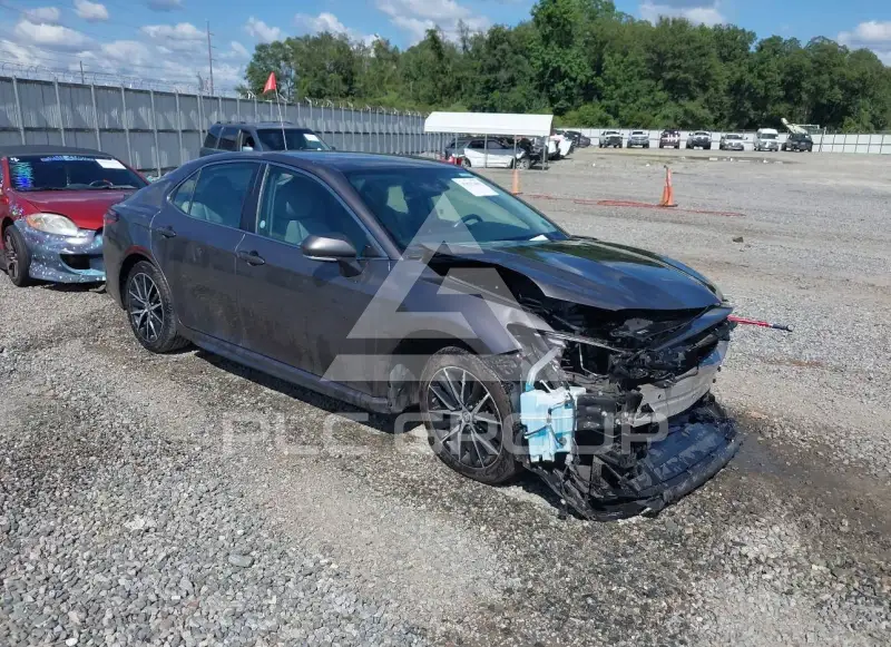 2022 Toyota CAMRY фото