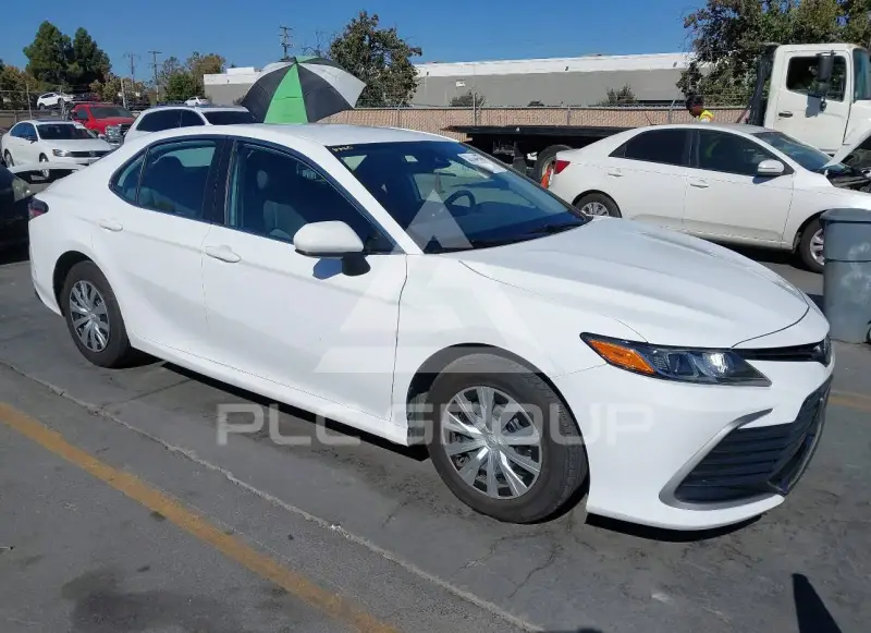 2022 Toyota CAMRY фото