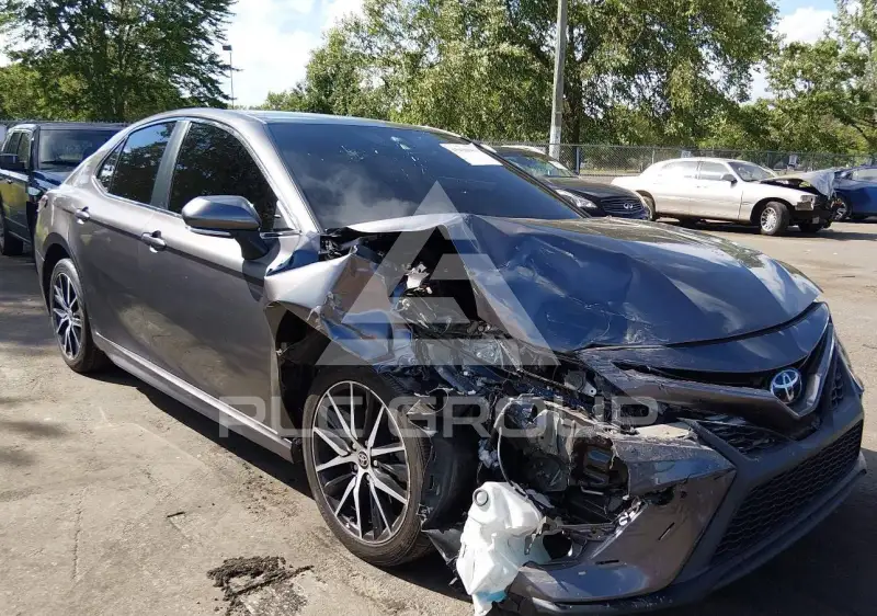 2022 Toyota CAMRY фото