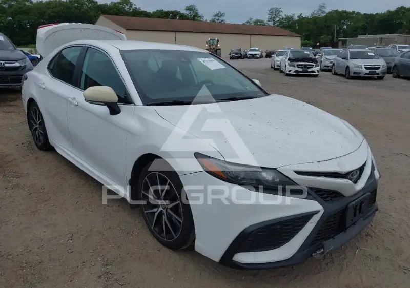 2022 Toyota CAMRY фото