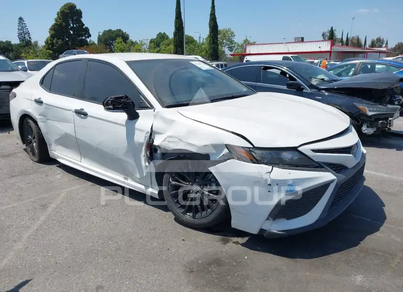 2022 Toyota CAMRY фото
