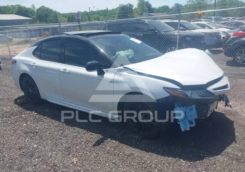 2022 Toyota CAMRY фото