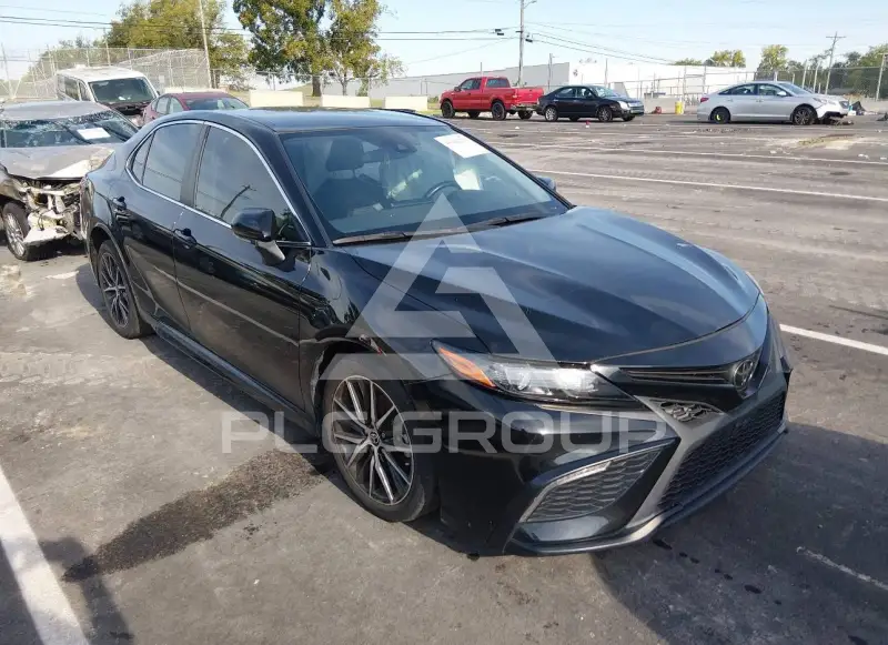 2022 Toyota CAMRY фото