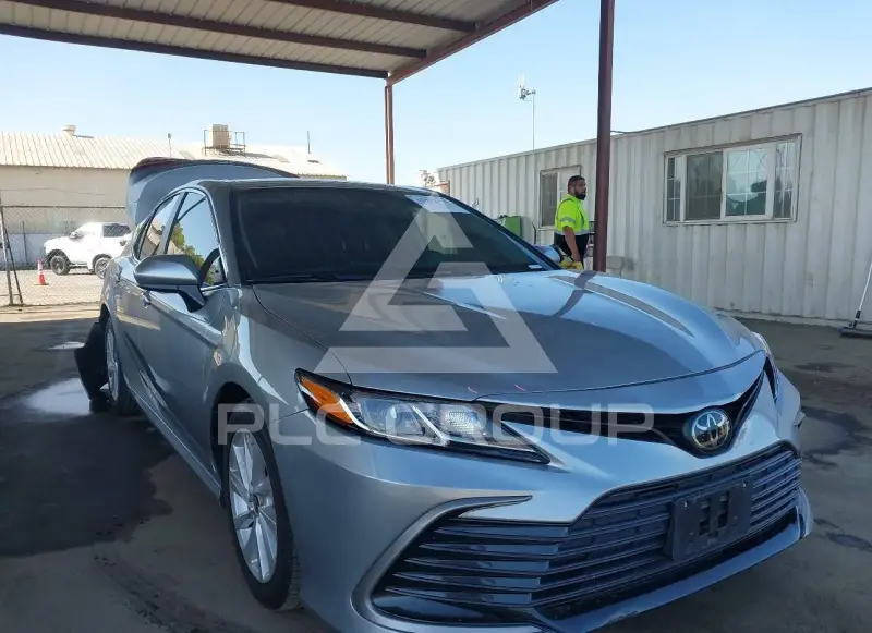 2022 Toyota CAMRY фото