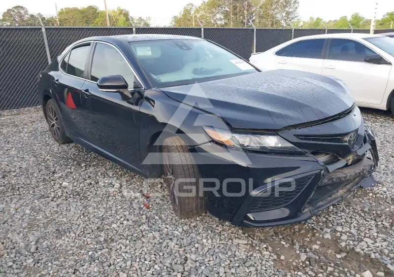 2022 Toyota CAMRY фото