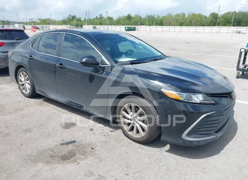 2022 Toyota CAMRY фото