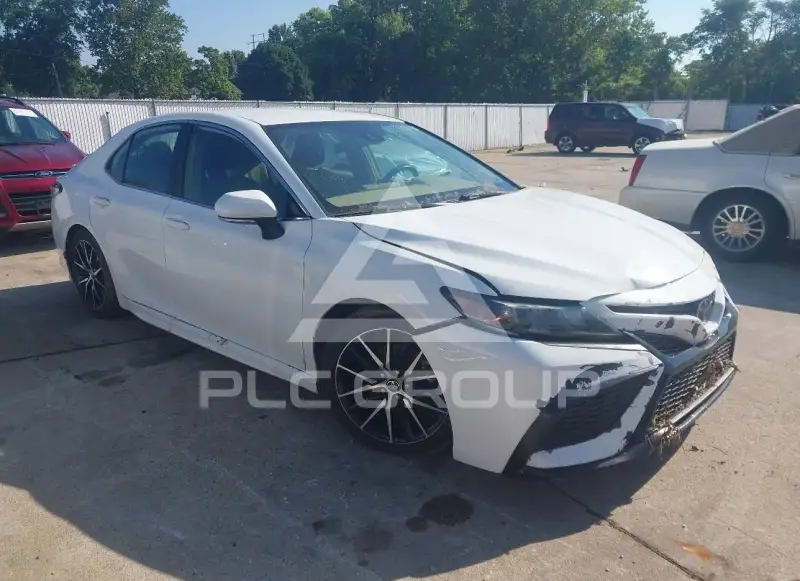 2022 Toyota CAMRY фото