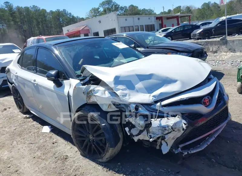 2022 Toyota CAMRY фото