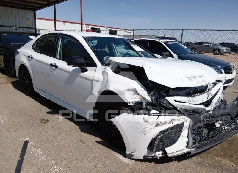 2022 Toyota CAMRY photo
