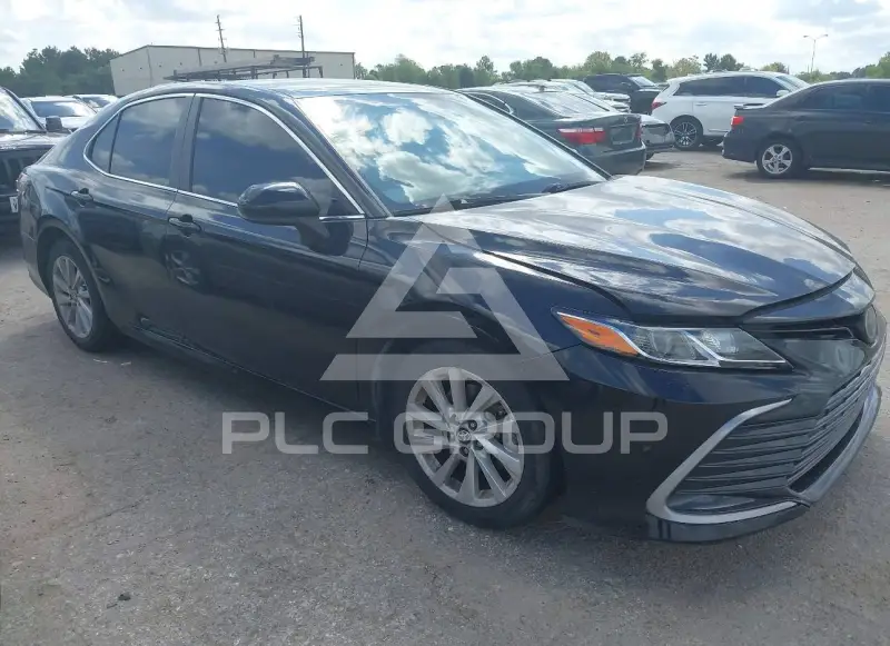 2022 Toyota CAMRY фото