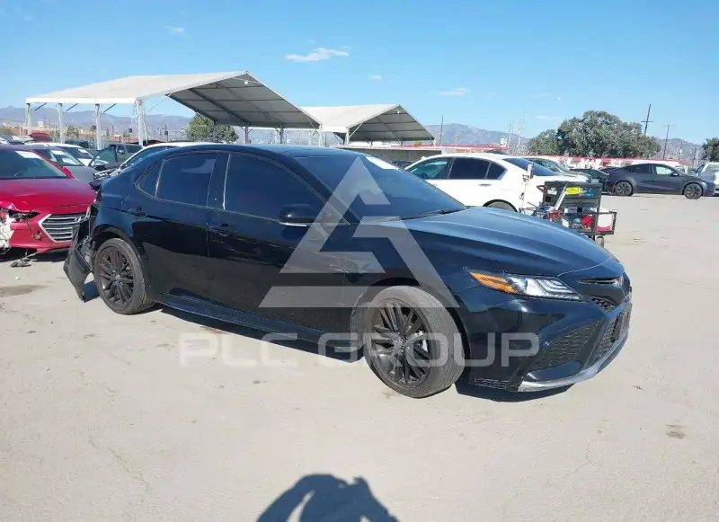 2022 Toyota CAMRY photo