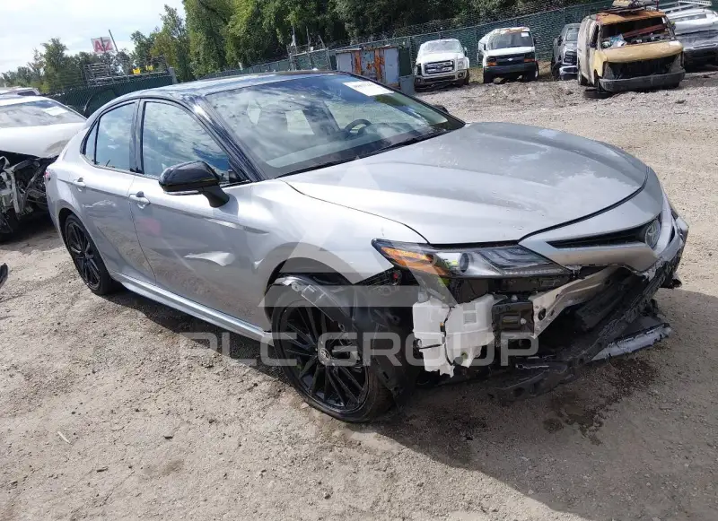 2022 Toyota CAMRY фото