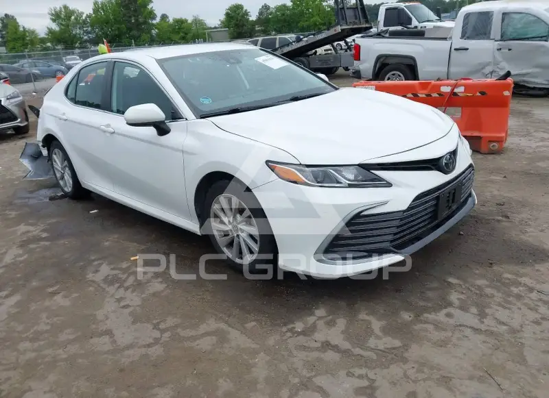 2022 Toyota CAMRY фото