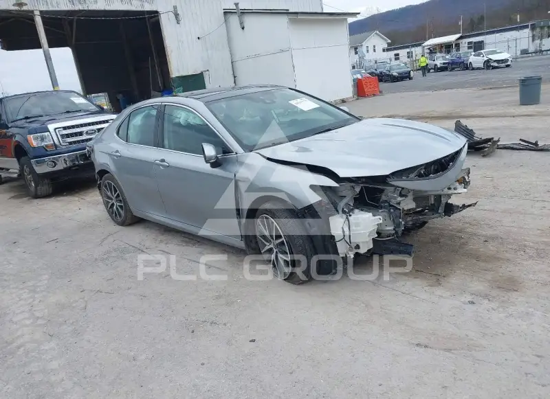 2022 Toyota CAMRY фото