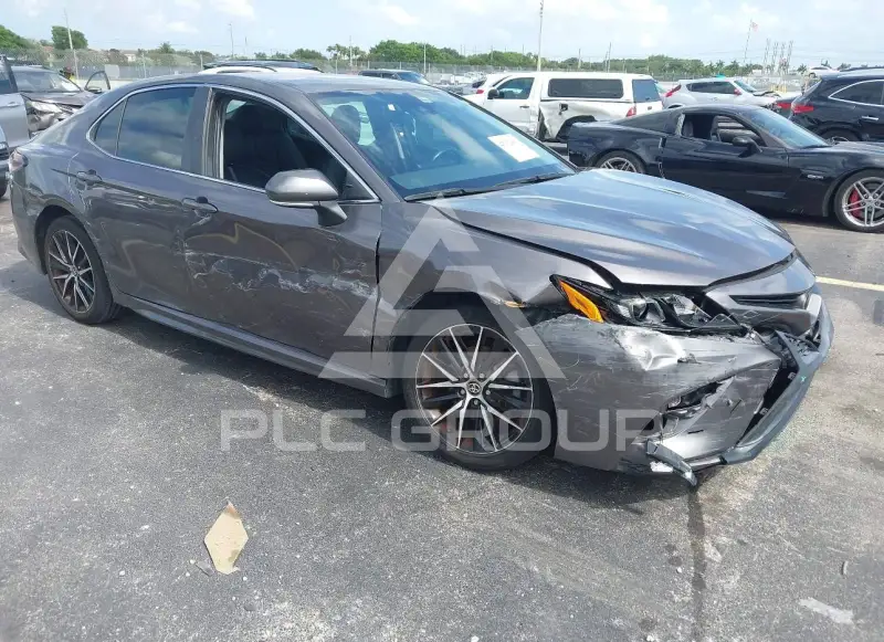 2022 Toyota CAMRY photo