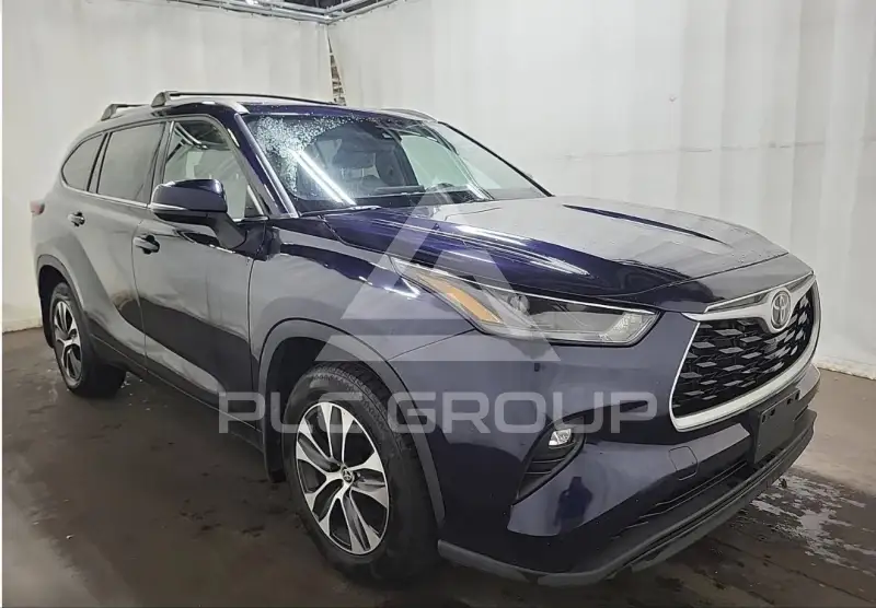 2022 Toyota Highlander photo