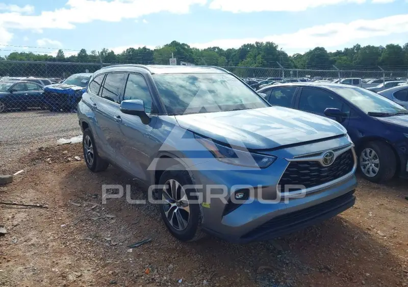 2022 Toyota Highlander фото