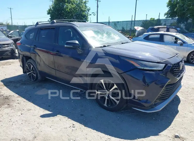 2022 Toyota Highlander фото