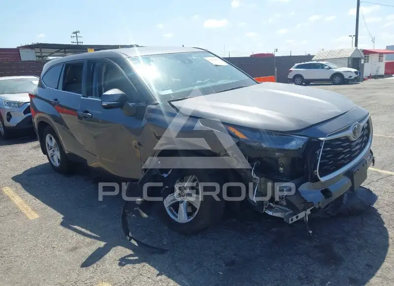2022 Toyota Highlander фото