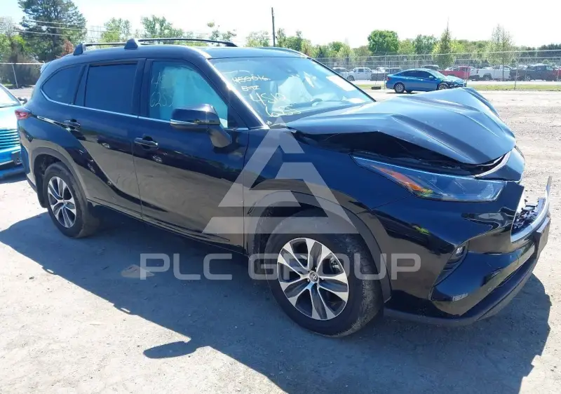 2022 Toyota Highlander фото