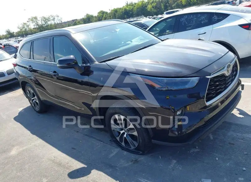 2022 Toyota Highlander фото