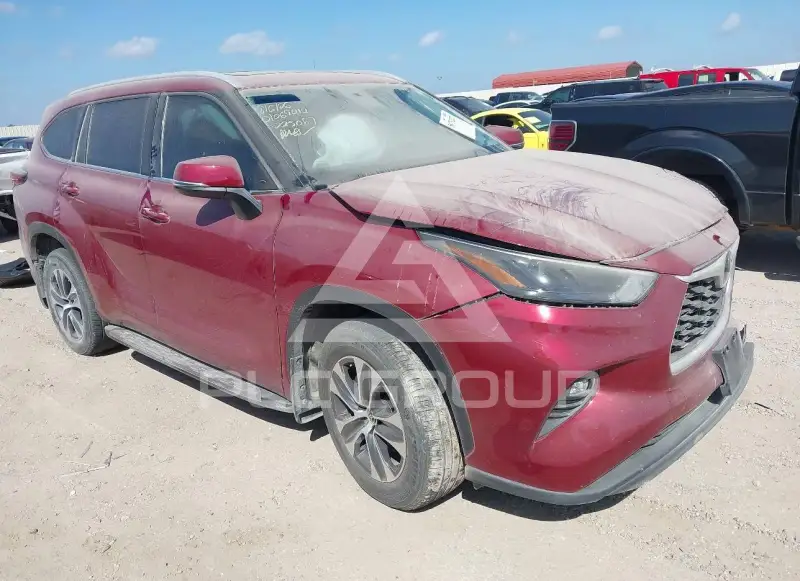 2022 Toyota Highlander photo