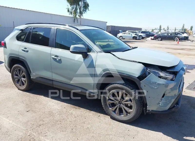 2022 Toyota RAV4 фото