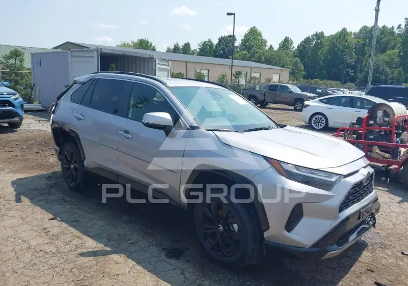 2022 Toyota RAV4 фото